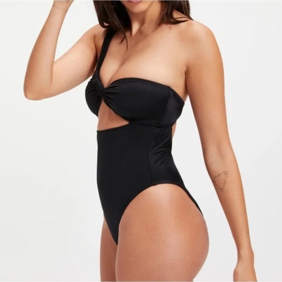 NWT Good American Bali One Piece Swimsuit in Black - Size 5 / 2XL - Picture 4 of 15